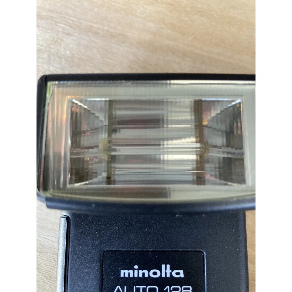Vintage Minolta 128 Flash With Case An Lens